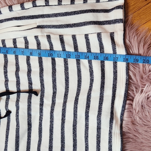 Jones New York Athletic Golf / Tennis Skort - Picture 9 of 11